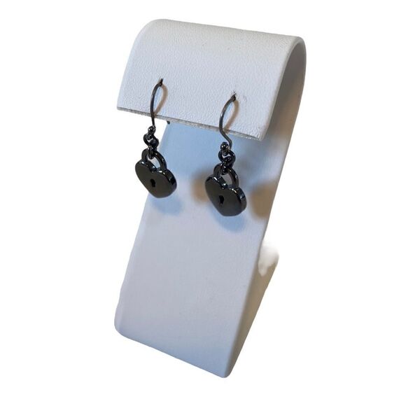 Gun Metal Gray Heart Lock Dangle Earrings. - Picture 3 of 5